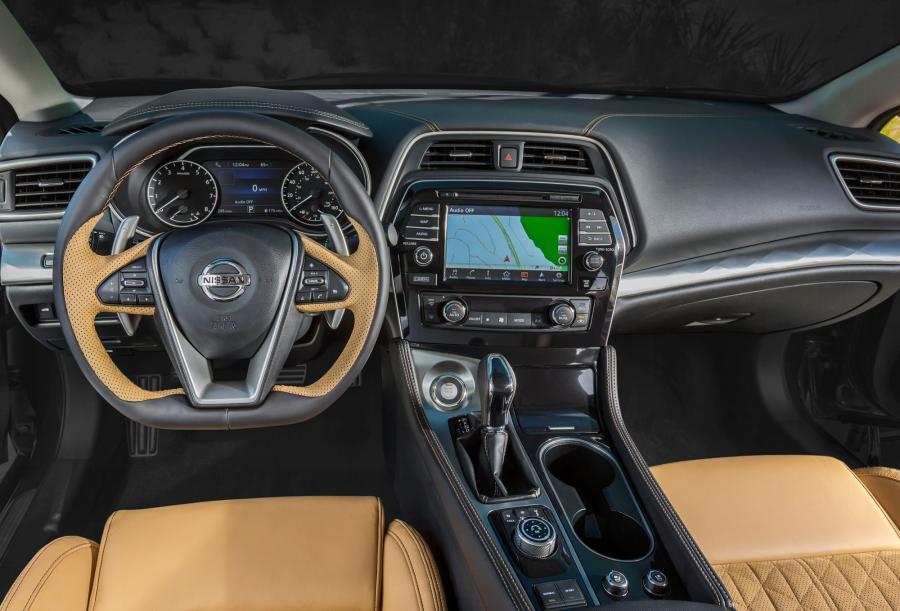  Nissan Maxima 2015 года  (фото 41 из 60)